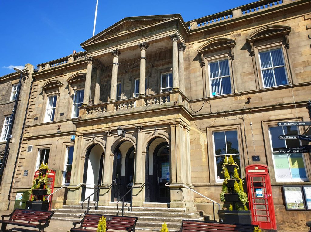 Front of Skipton Town Hall